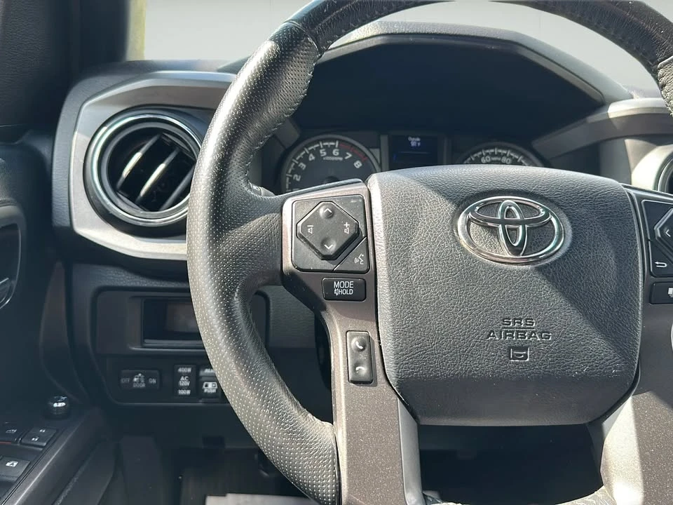 2017 Toyota Tacoma 3rd Gen - Image 13 of 20
