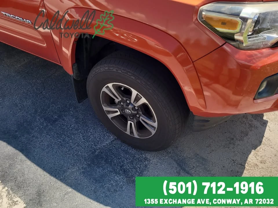 2017 Toyota Tacoma 3rd Gen - Image 4 of 4