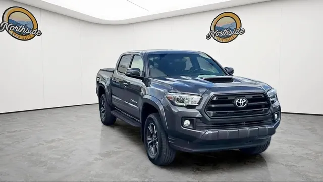 2017 Toyota Tacoma TRD Sport