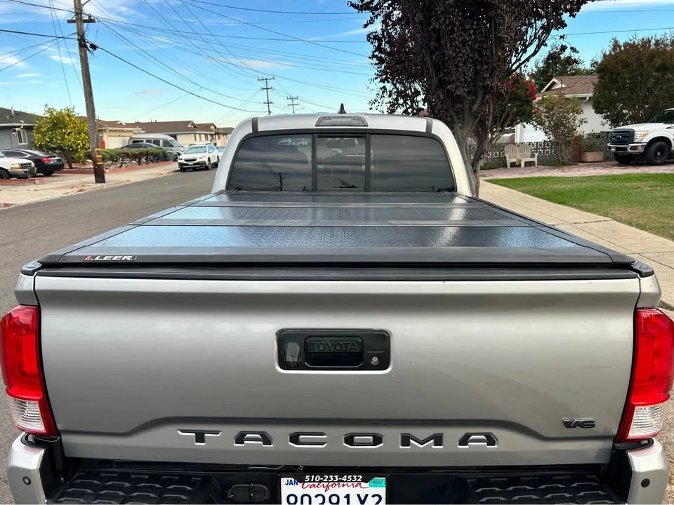 2017 Toyota Tacoma 3rd Gen - Image 4 of 8