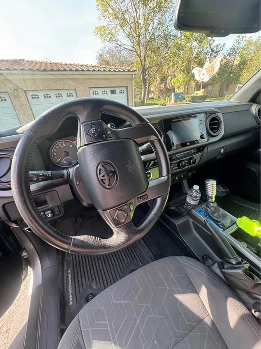 2017 Toyota Tacoma 3rd Gen - Image 3 of 5
