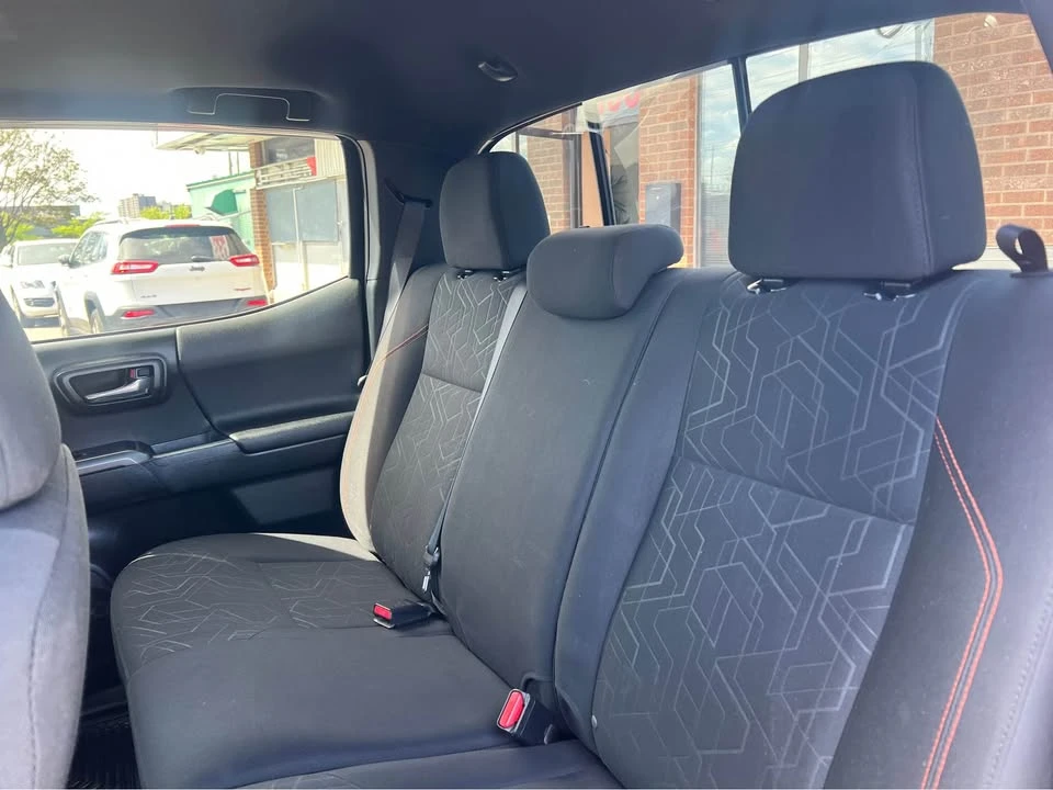 2017 Toyota Tacoma 3rd Gen - Image 10 of 18