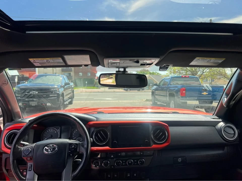 2017 Toyota Tacoma 3rd Gen - Image 14 of 18