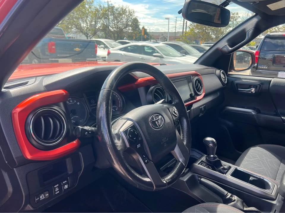 2017 Toyota Tacoma 3rd Gen - Image 11 of 18