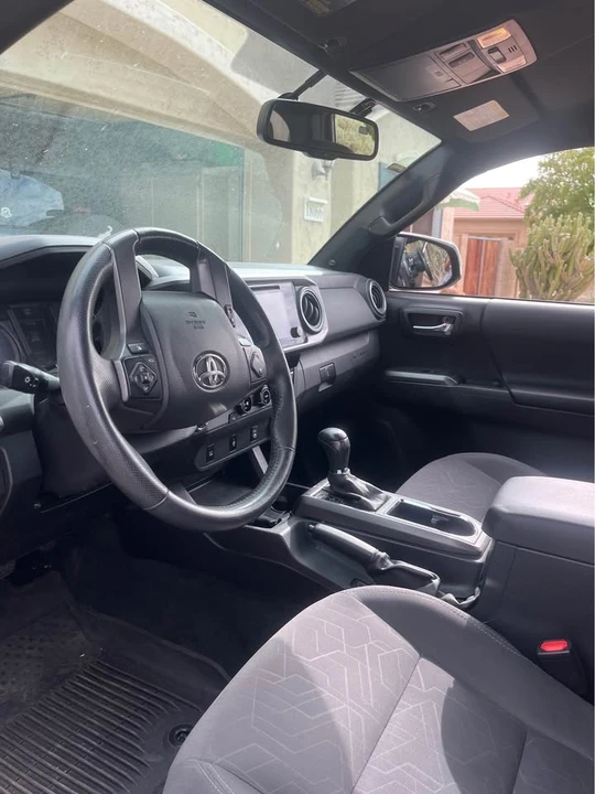 2017 Toyota Tacoma 3rd Gen - Image 7 of 8