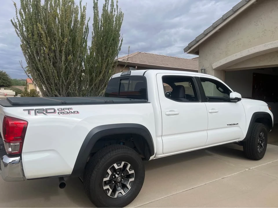 2017 Toyota Tacoma 3rd Gen - Image 4 of 8