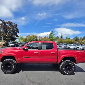 2017 Toyota Tacoma TRD Sport