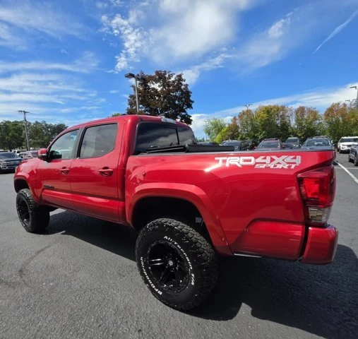 2017 Toyota Tacoma 3rd Gen - Image 8 of 17