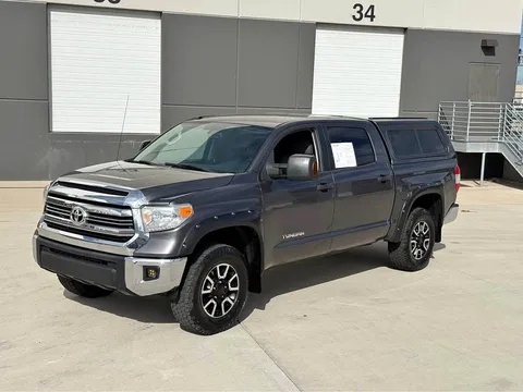 2017 Toyota Tundra CrewMax SR5 TRD