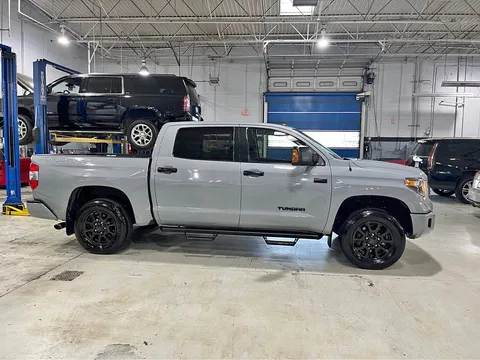 2017 Toyota Tundra CrewMax TRD Pro Pickup 4D 5 1/2 ft