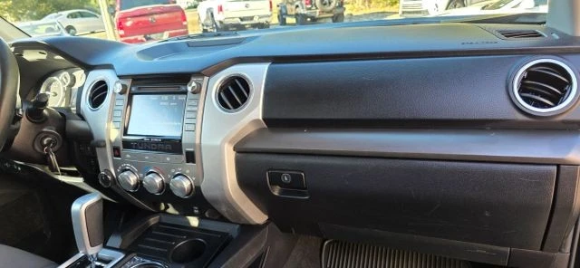 2017 Toyota Tundra 3rd Gen - Image 14 of 20