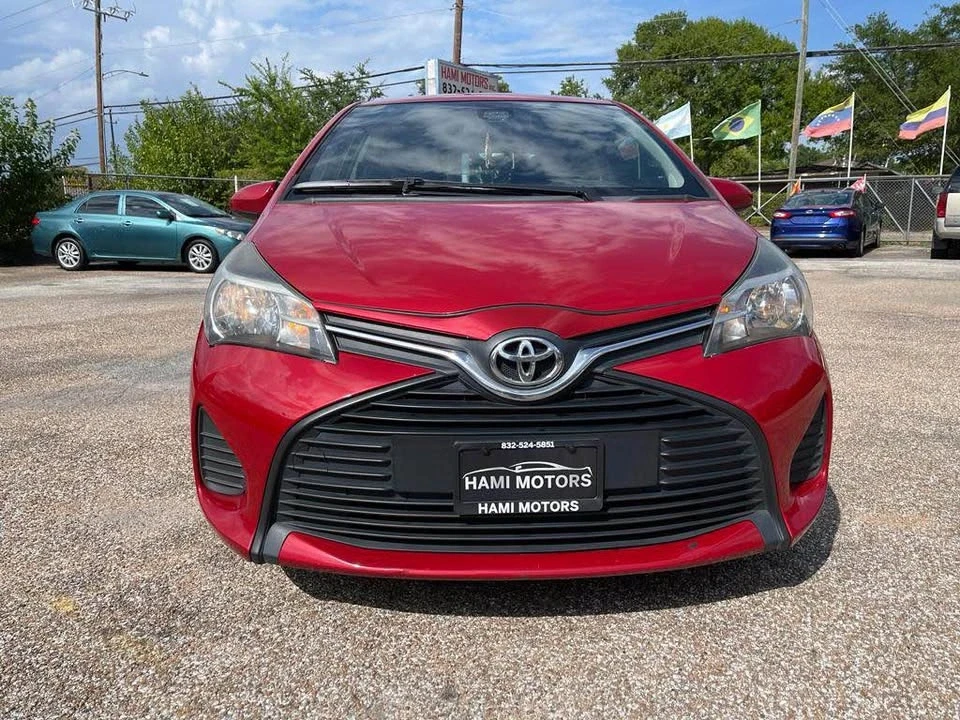 2017 Toyota Yaris - Image 2 of 16