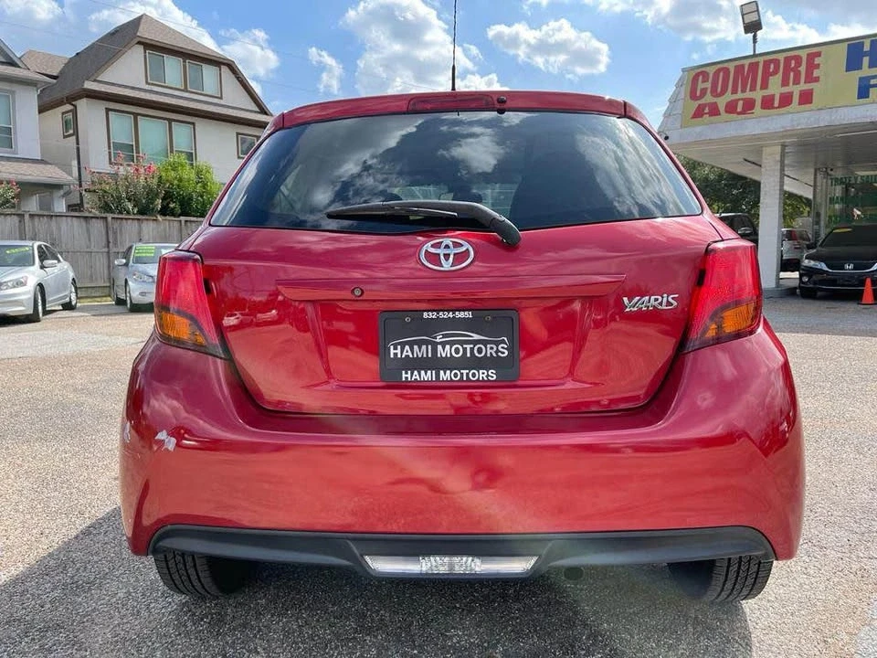 2017 Toyota Yaris - Image 6 of 16