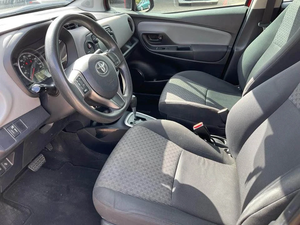 2017 Toyota Yaris - Image 10 of 16