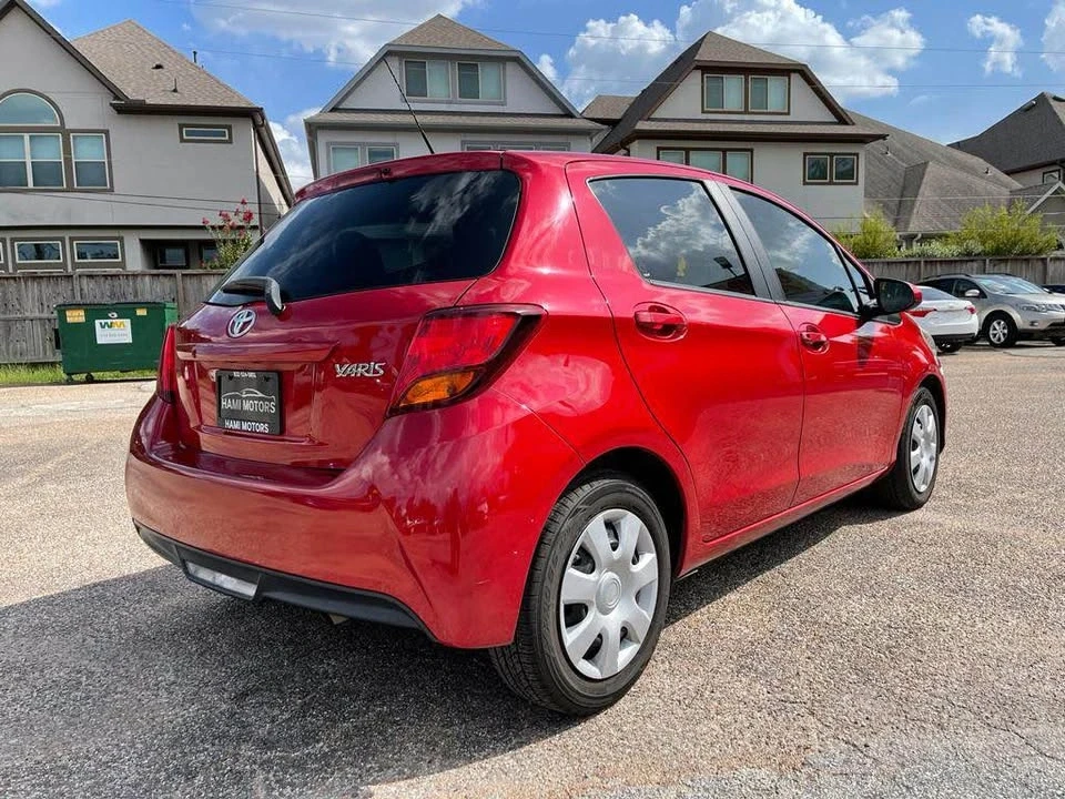 2017 Toyota Yaris - Image 3 of 16