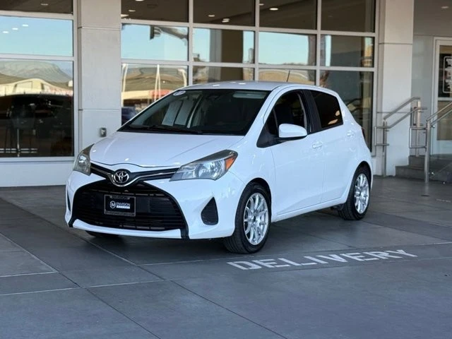 2017 Toyota Yaris - Image 2 of 12