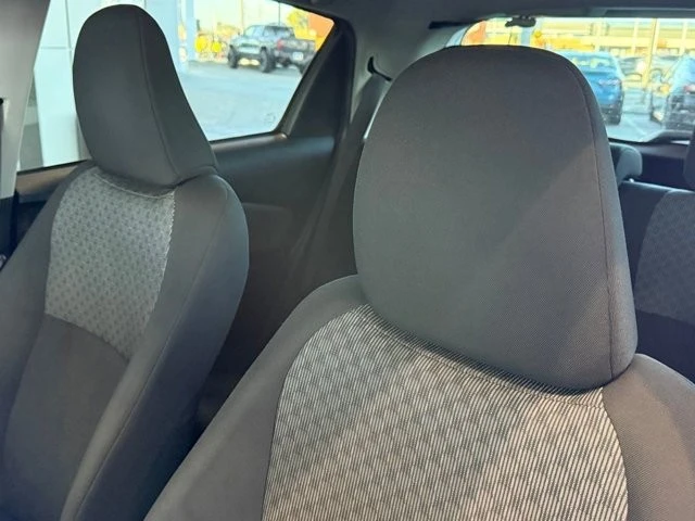 2017 Toyota Yaris - Image 20 of 21