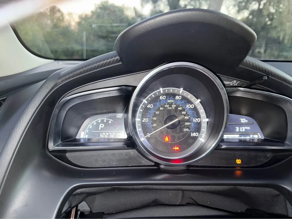 2017 Toyota Yaris - Image 11 of 13