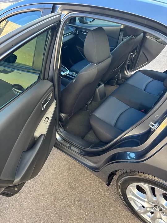 2017 Toyota Yaris - Image 17 of 19