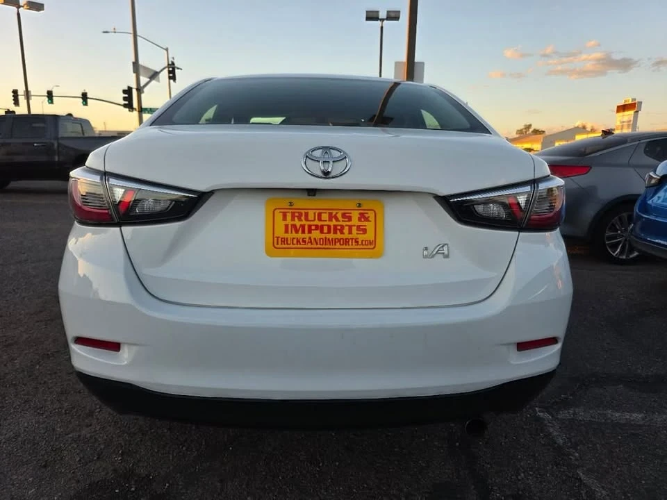 2017 Toyota Yaris - Image 5 of 18