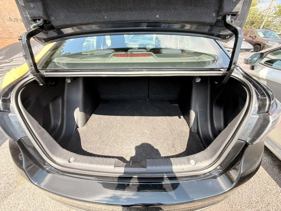 2017 Toyota Yaris - Image 7 of 16