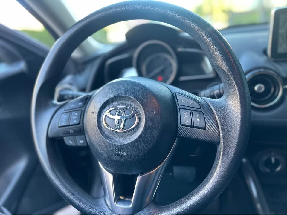 2017 Toyota Yaris - Image 12 of 14