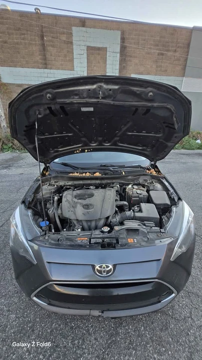 2017 Toyota Yaris - Image 14 of 20