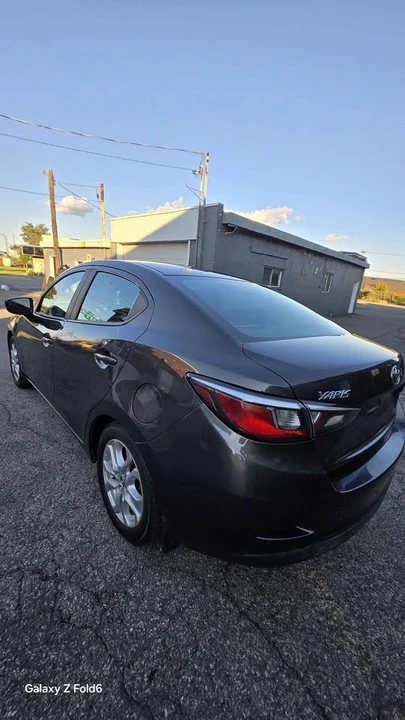 2017 Toyota Yaris - Image 4 of 20