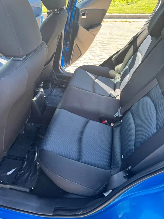 2017 Toyota Yaris - Image 7 of 14