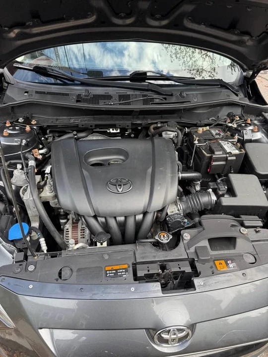 2017 Toyota Yaris - Image 12 of 12