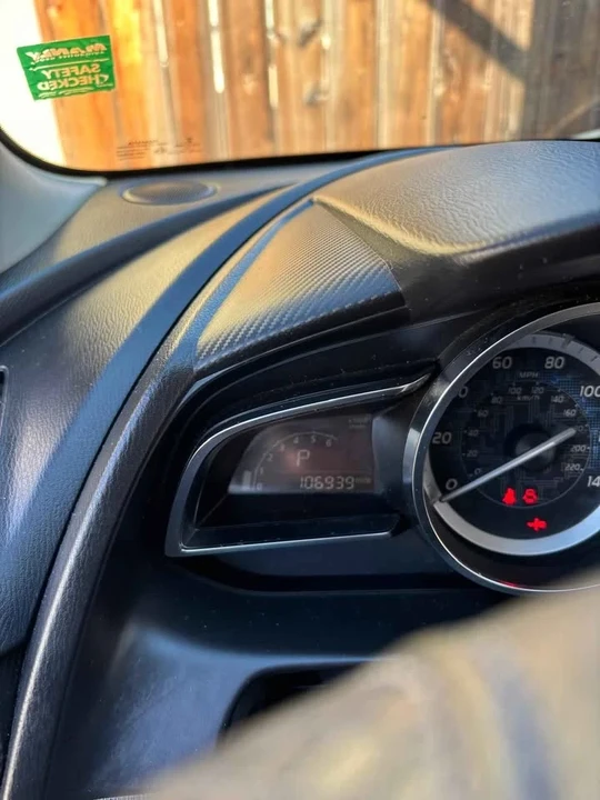 2017 Toyota Yaris - Image 4 of 11