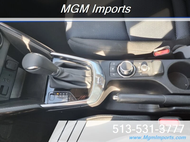 2017 Toyota Yaris - Image 15 of 20