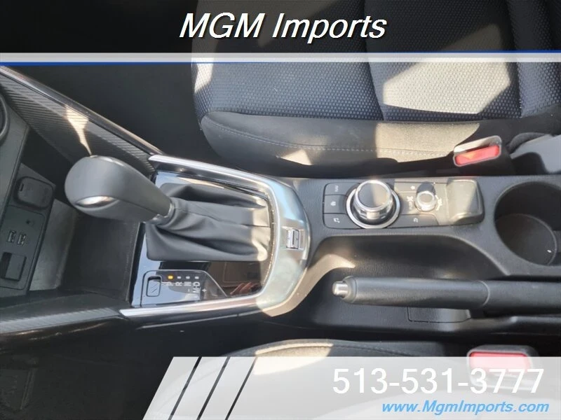 2017 Toyota Yaris - Image 15 of 20