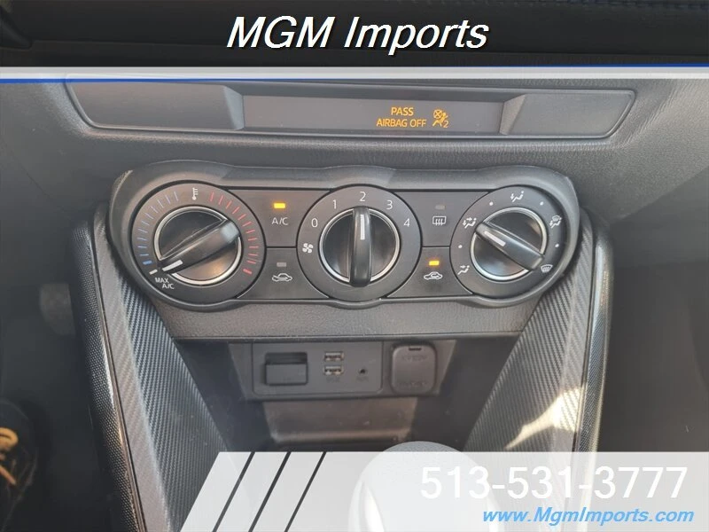 2017 Toyota Yaris - Image 14 of 20