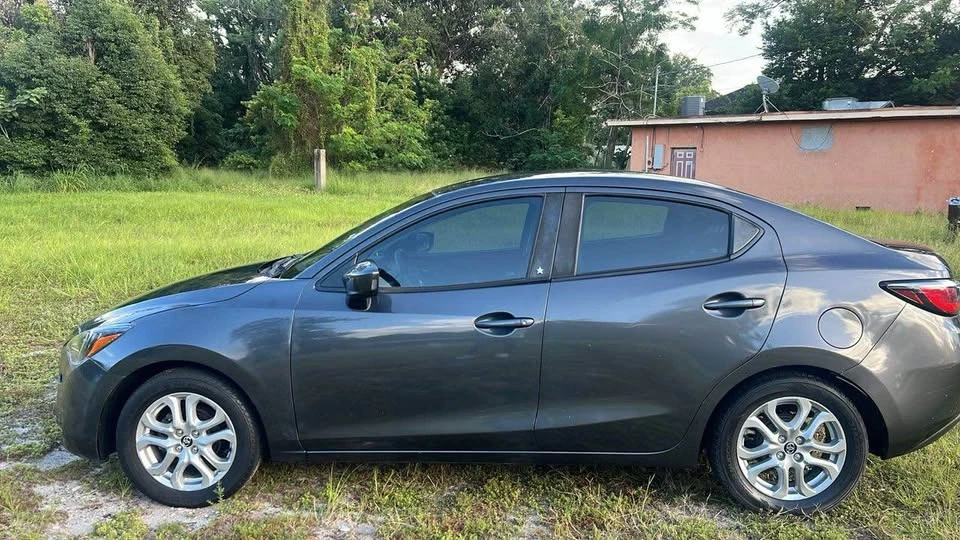 2017 Toyota Yaris - Image 7 of 7