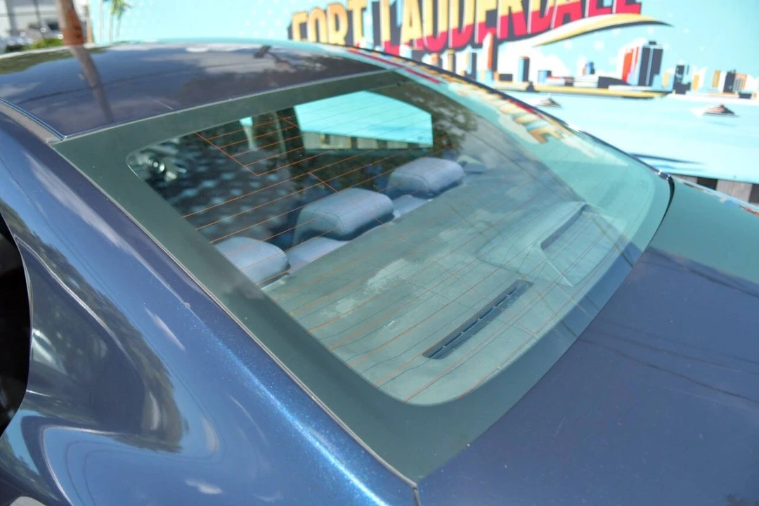 2017 Toyota Yaris - Image 10 of 12