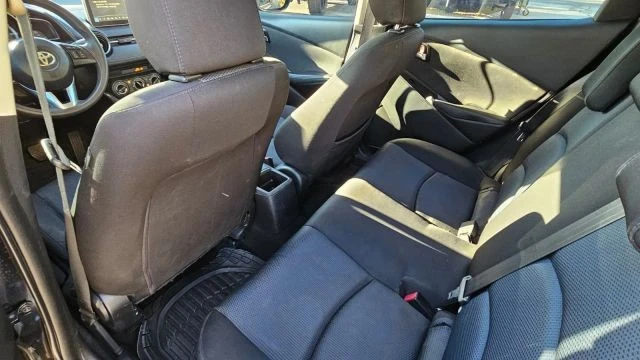 2017 Toyota Yaris - Image 17 of 21