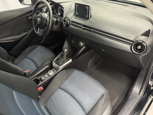 2017 Toyota Yaris - Image 15 of 21