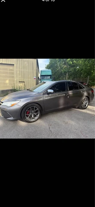 2017 Toyota Camry 7th Gen - Image 2 of 8