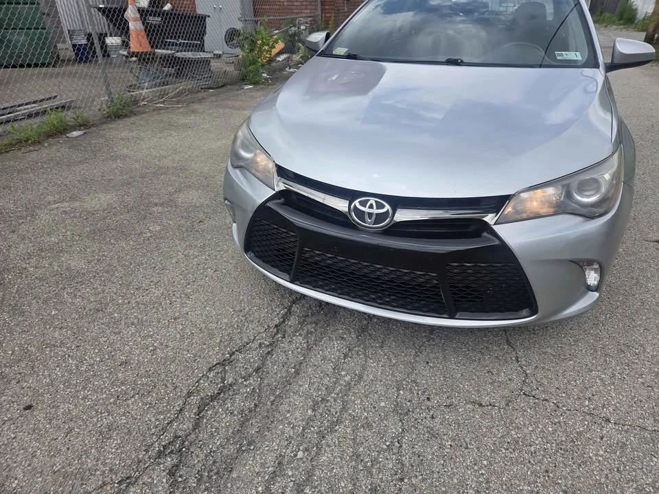 2017 Toyota Camry 7th Gen - Image 2 of 15