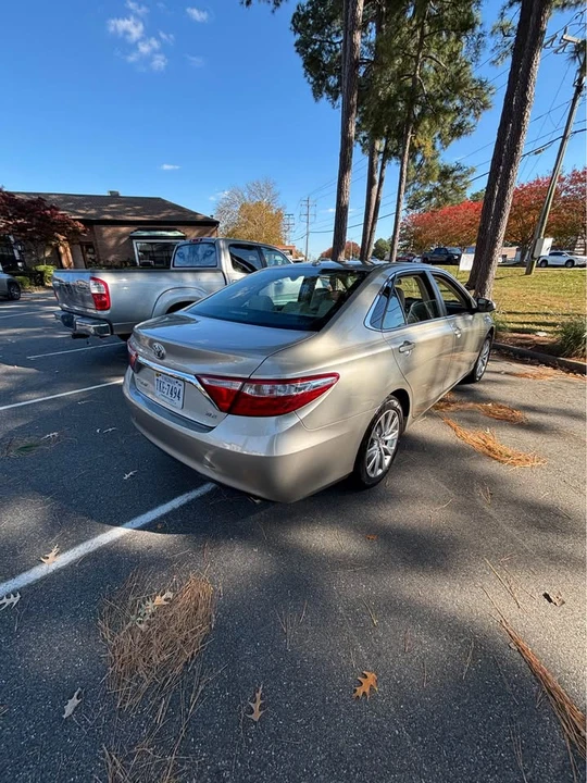 2017 Toyota Camry 7th Gen - Image 3 of 10