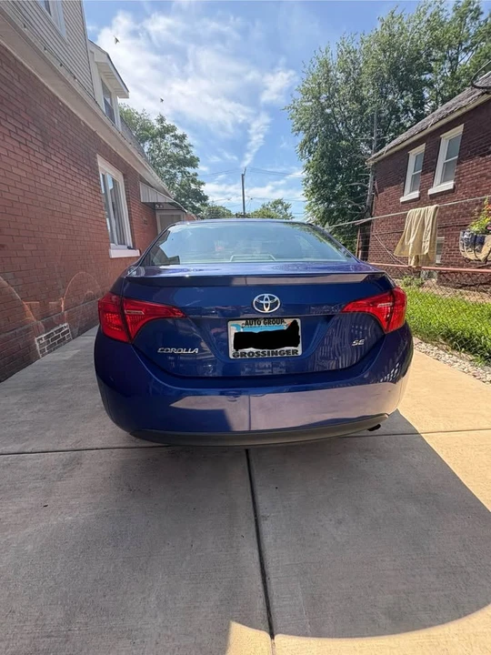 2017 Toyota Corolla 11th Gen - Image 8 of 9