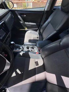 2017 Toyota Corolla 11th Gen - Image 3 of 9