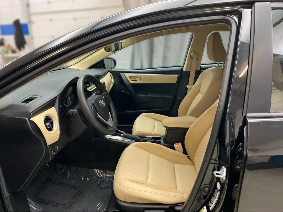 2017 Toyota Corolla 11th Gen - Image 9 of 20