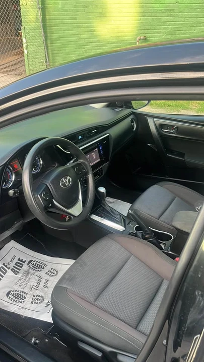 2017 Toyota Corolla 11th Gen - Image 5 of 6