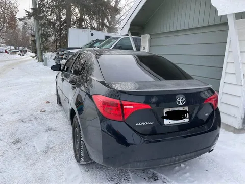 2017 Toyota Corolla 11th Gen - Image 3 of 5