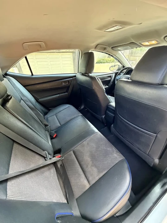2017 Toyota Corolla 11th Gen - Image 13 of 15