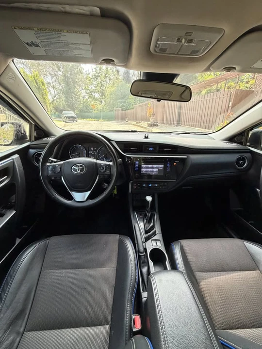 2017 Toyota Corolla 11th Gen - Image 10 of 15