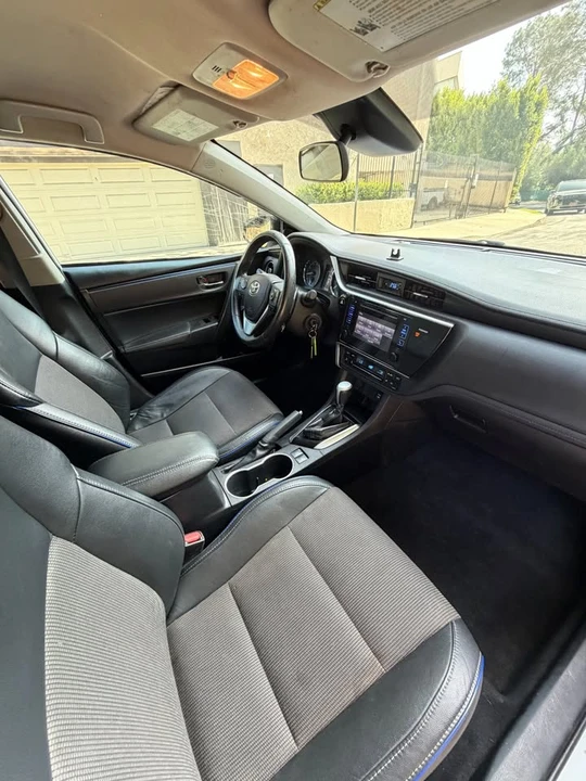 2017 Toyota Corolla 11th Gen - Image 14 of 15