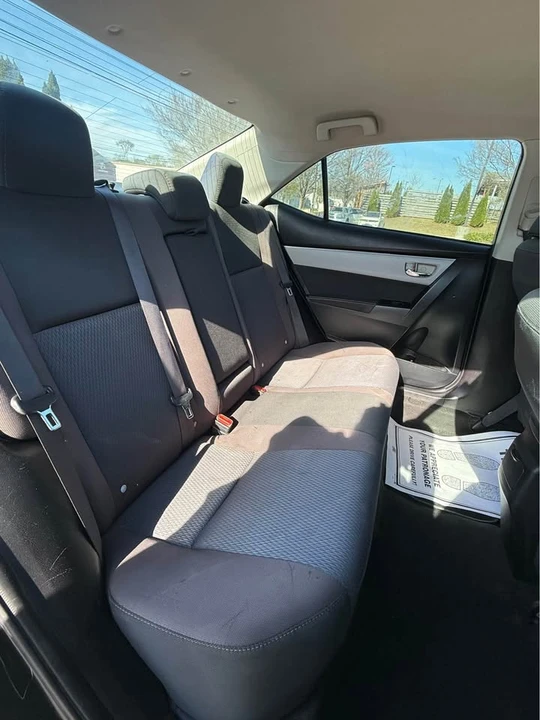 2017 Toyota Corolla 11th Gen - Image 10 of 12